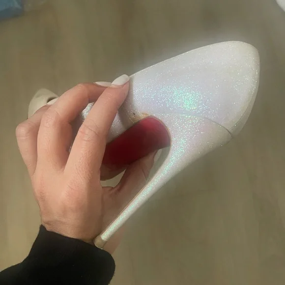 Beautiful Christian louboutin so Kate 36
